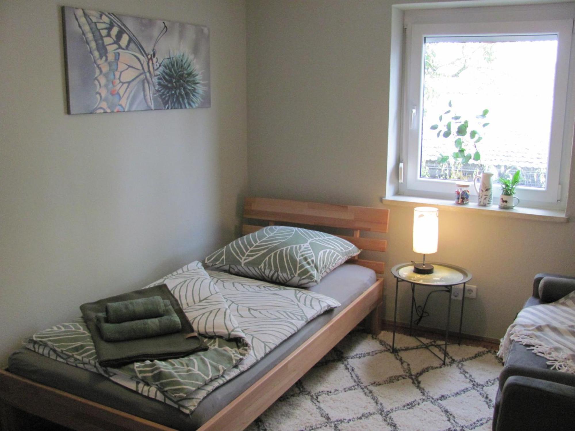 #3 Gemuetliches Ruhiges Zimmer Gartenblick, Gemeinschaftsbad W-Lan Airport Nah Gelegen Mit Late Night Check In Haus Nr 9,5 Trunkelsberg Ngoại thất bức ảnh