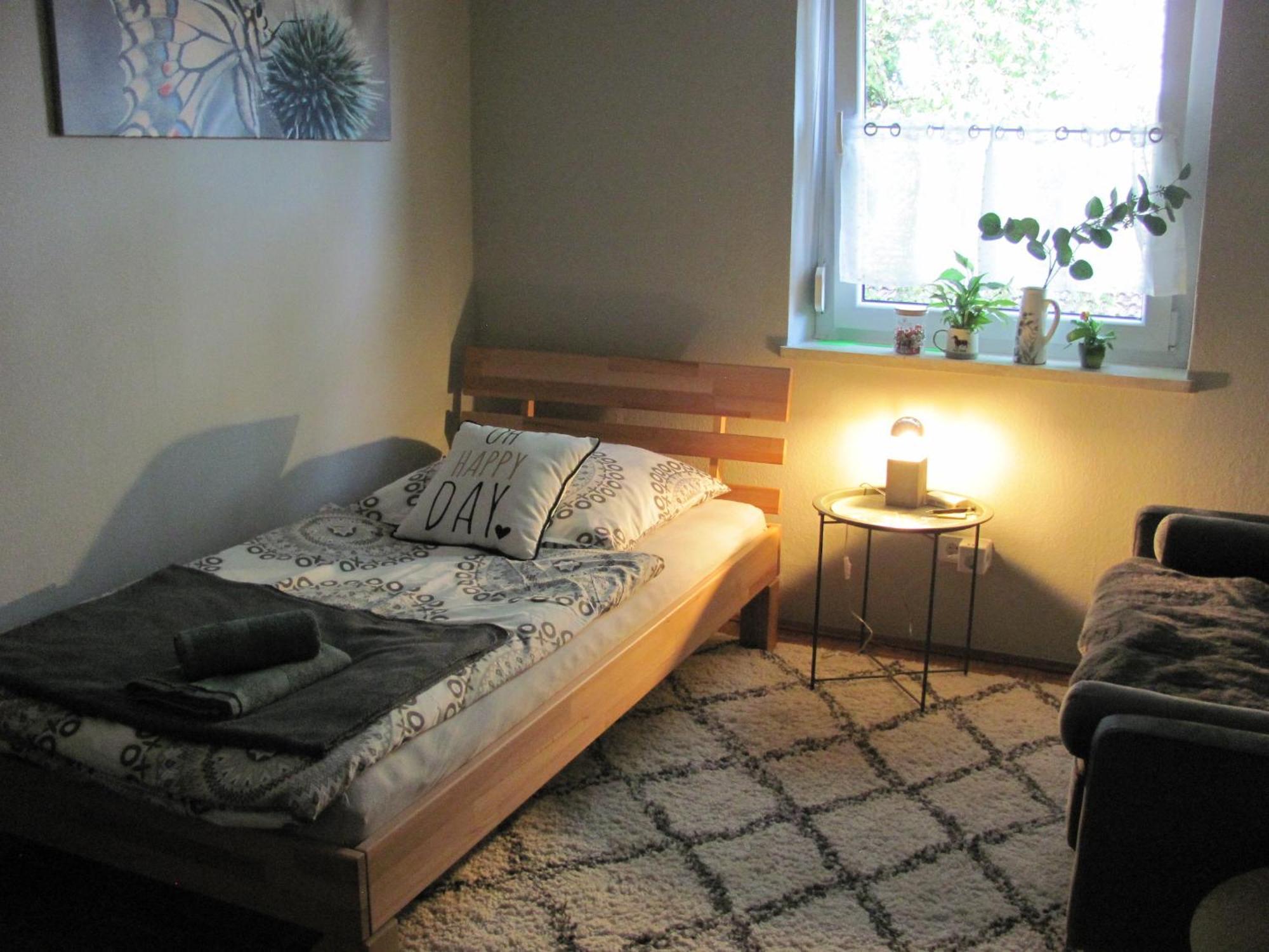 #3 Gemuetliches Ruhiges Zimmer Gartenblick, Gemeinschaftsbad W-Lan Airport Nah Gelegen Mit Late Night Check In Haus Nr 9,5 Trunkelsberg Ngoại thất bức ảnh